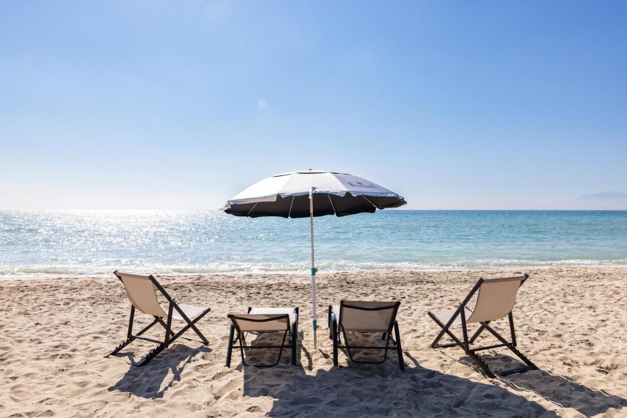 Beach Front Vintage Villa Kalliktratis Nea Kallikrateia Zewnętrze zdjęcie