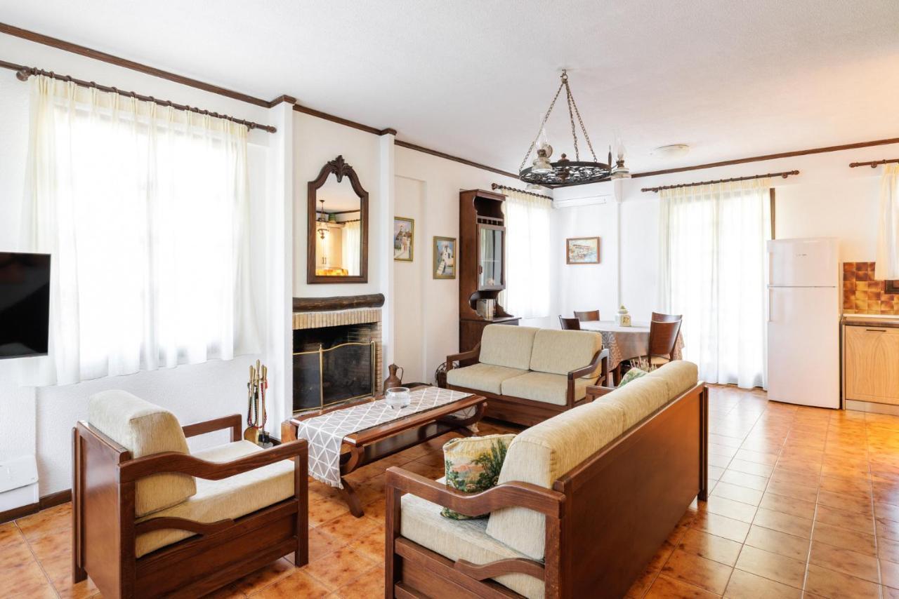 Beach Front Vintage Villa Kalliktratis Nea Kallikrateia Zewnętrze zdjęcie