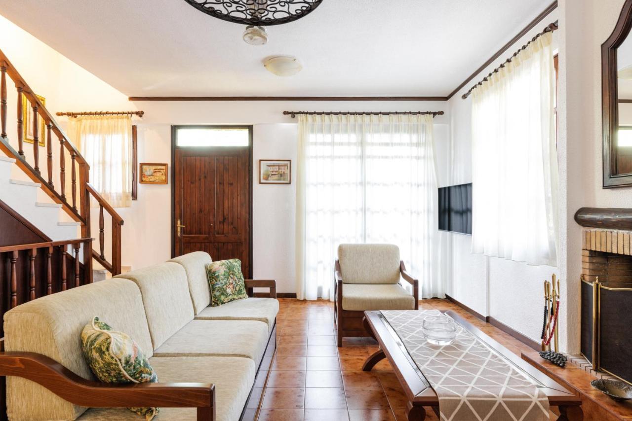 Beach Front Vintage Villa Kalliktratis Nea Kallikrateia Zewnętrze zdjęcie