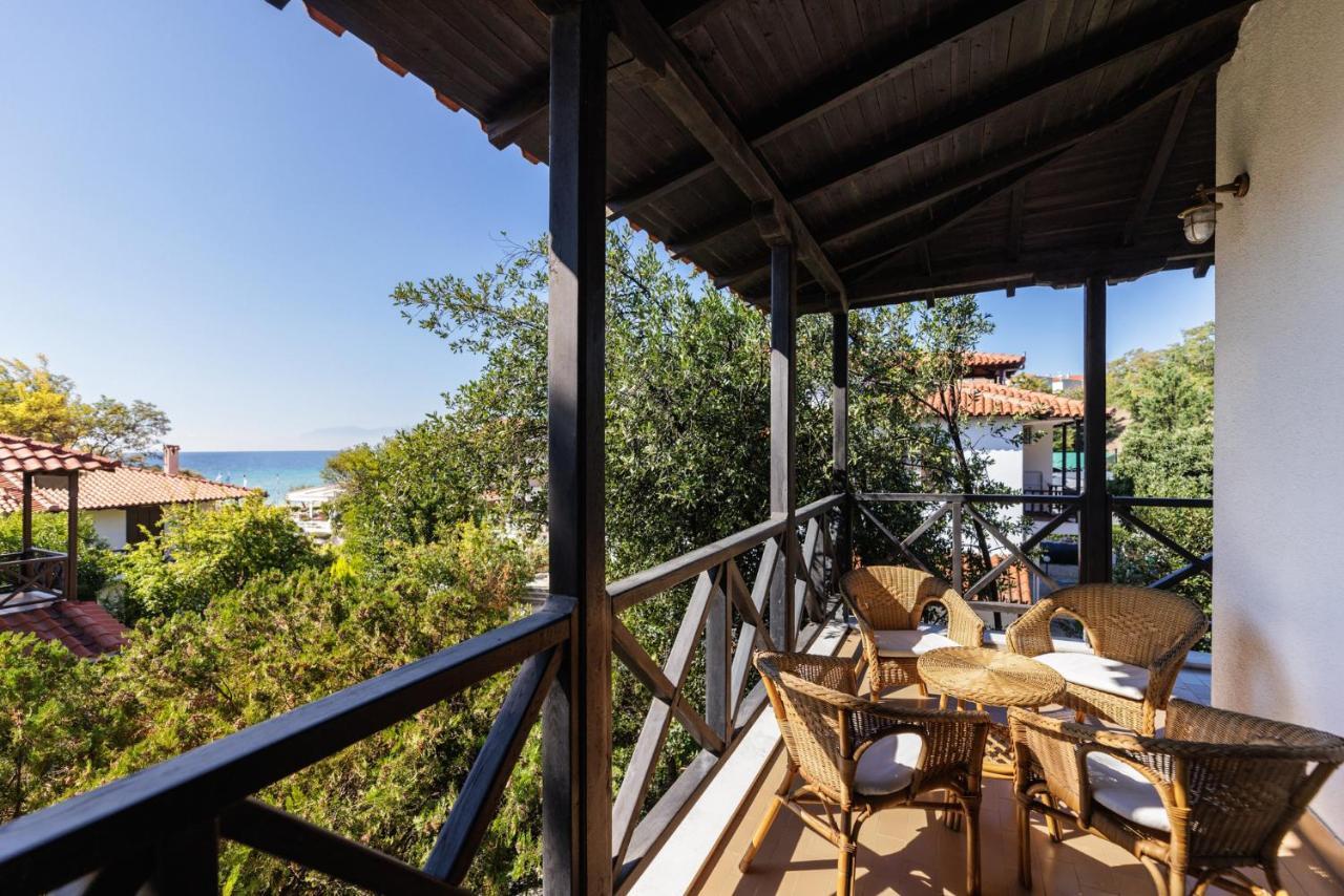 Beach Front Vintage Villa Kalliktratis Nea Kallikrateia Zewnętrze zdjęcie